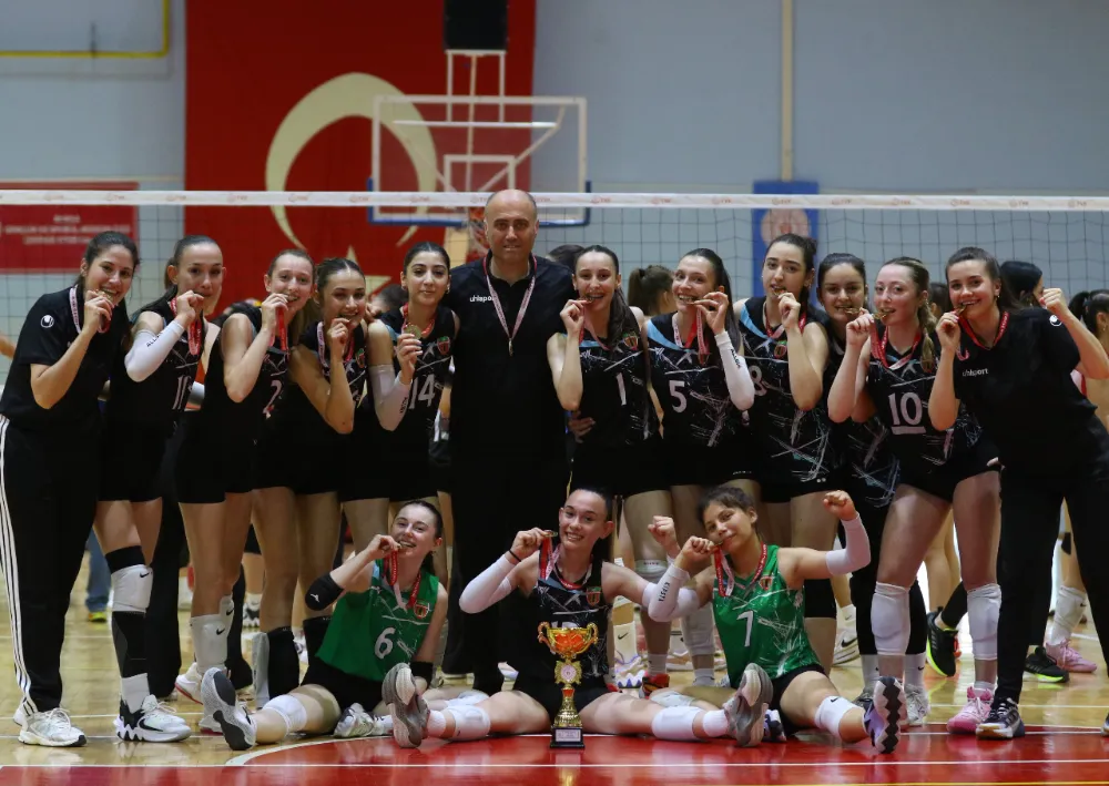 İnegöl’ün Sultanları Bursa’da Zirvede
