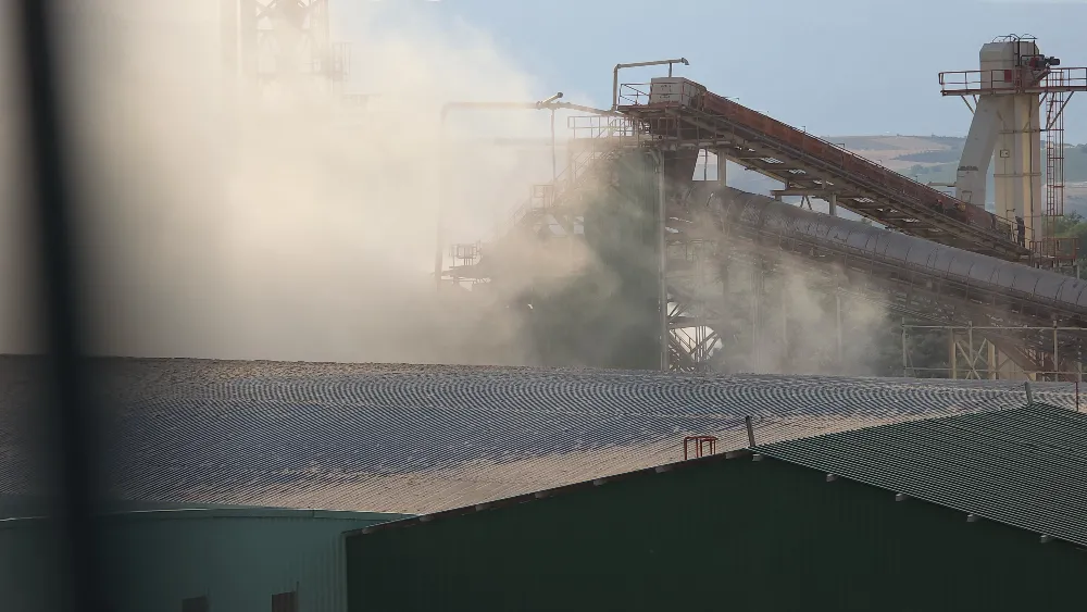 İnegöl’de Sunta Fabrikasında Yangın Paniği
