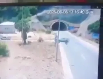 Bayram Yolunda Acı Kaza: 2 Genç Hayatını Kaybetti