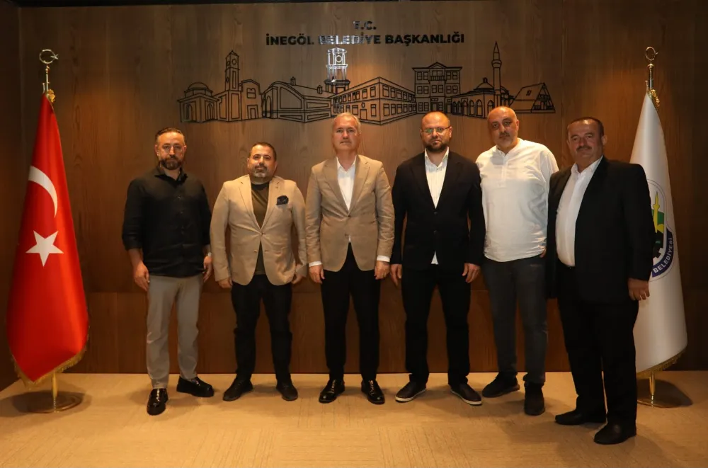 İHH İnegöl’den Başkan Alper Taban’a Nezaket Ziyareti