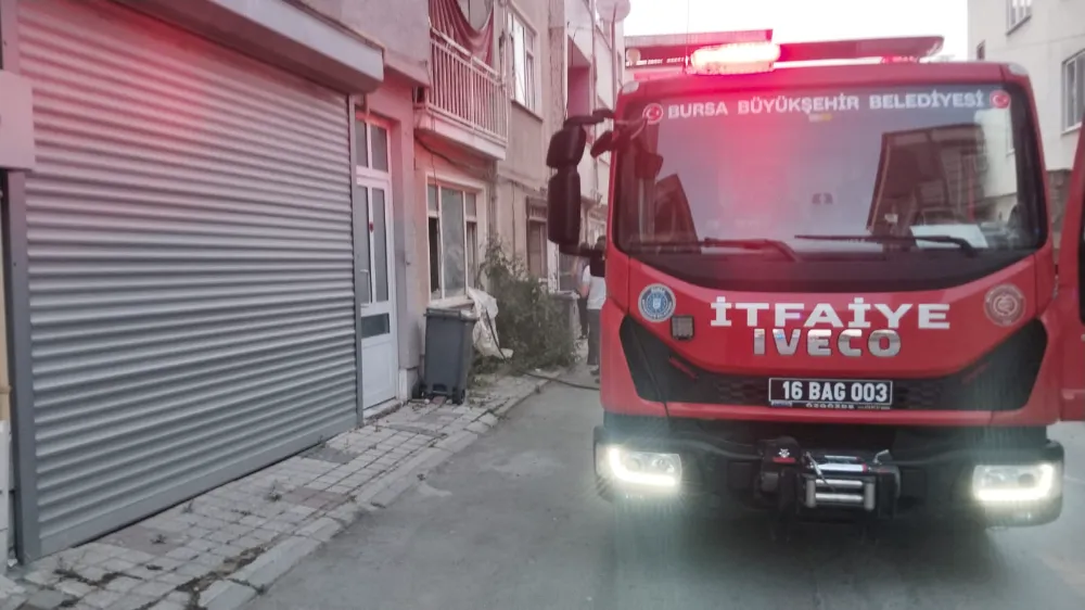 İnegöl’de İkamet Yangını: Alevler Kontrol Altına Alındı