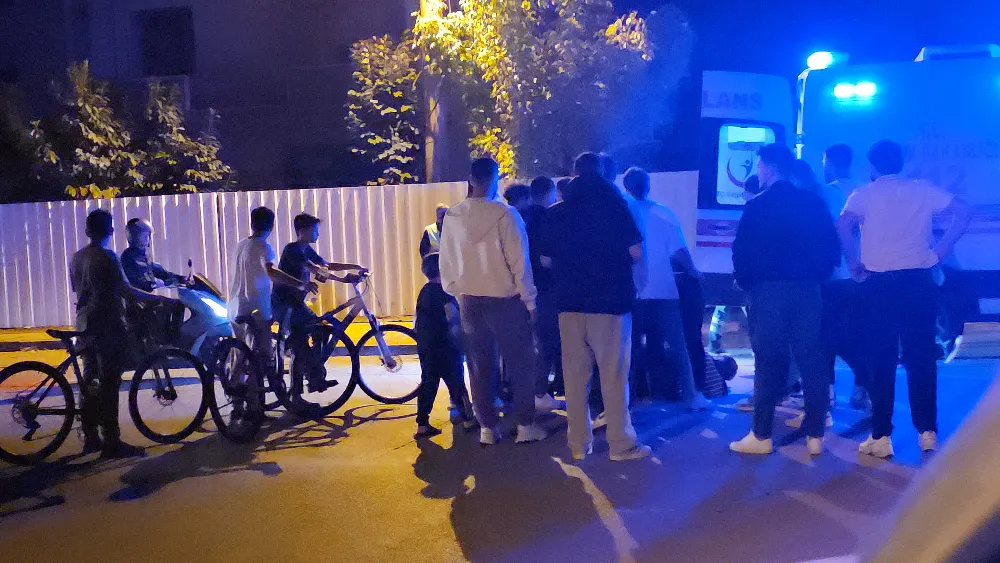 İnegöl’de otomobil ile şarjlı bisiklet çarpıştı: 1 yaralı